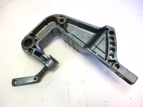 6H4-43112-04-EK FA692680 Yamaha Outboard STBD Bracket Clamp 30 & 40 HP 1985-1994 - Foto 2 di 2
