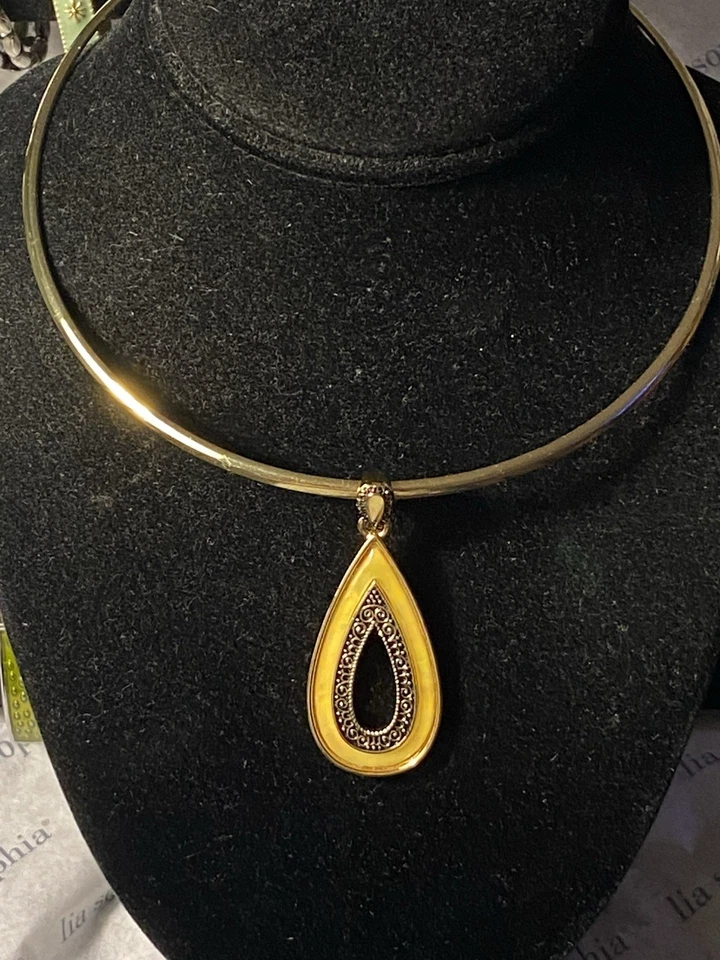LIA SOPHIA "LUMINOUS" Teardrop Mother-of-Pearl & Gold 16" Choker - Image 2 of 4