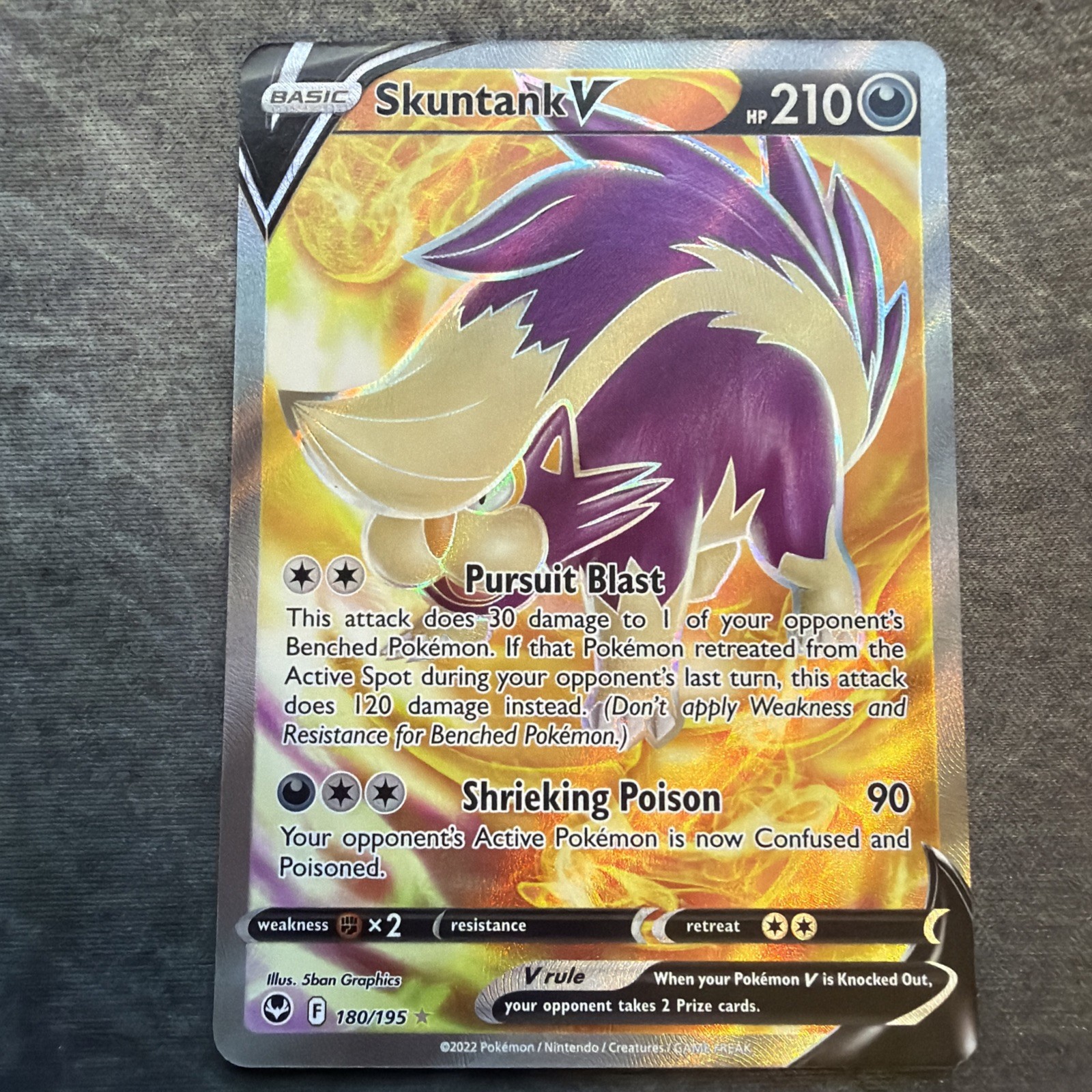 Skuntank V - 180/195 - Pokemon Silver Tempest Sword & Shield Full Art Card NM
