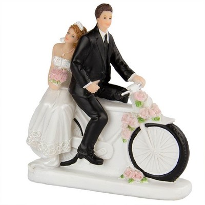 HOCHZEITSFIGUR FAHRRADFAHREN