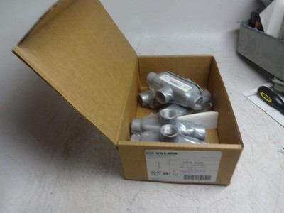 New Box of 5 Killark OTB-2CG Type TB Raintight Conduit Body, 3/4 in Hub, 7 cu-in