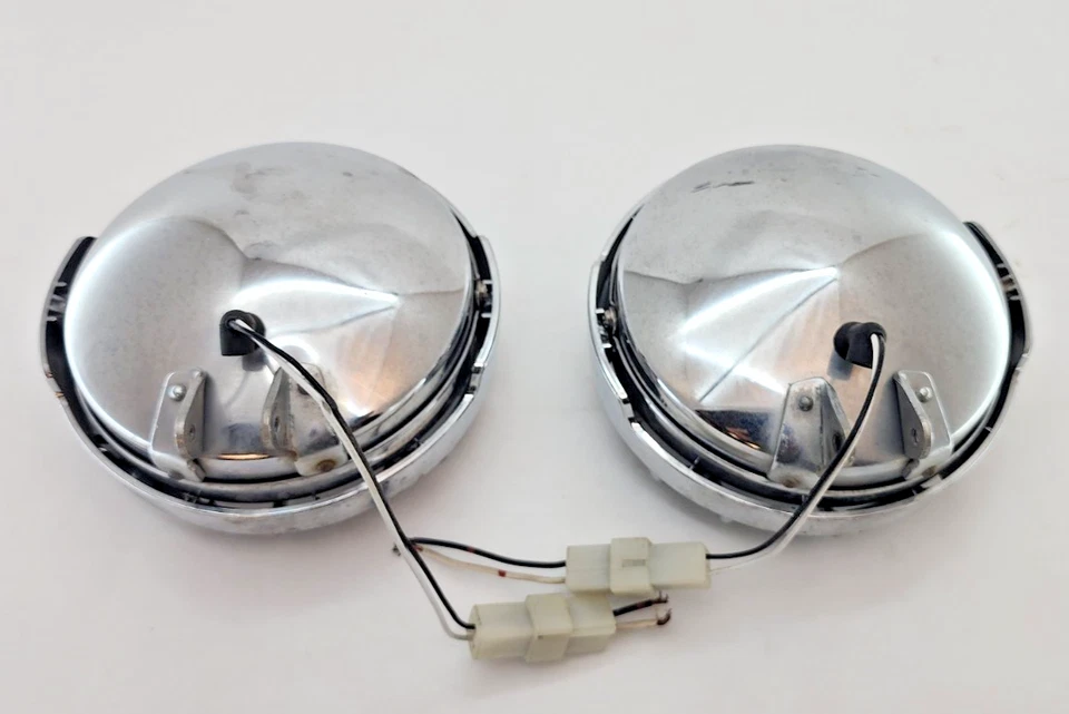 Vintage PIAA 520 SMR Driving XTreme White Plus Halogen Driving Fog Lights PF599D - Image 3 of 4
