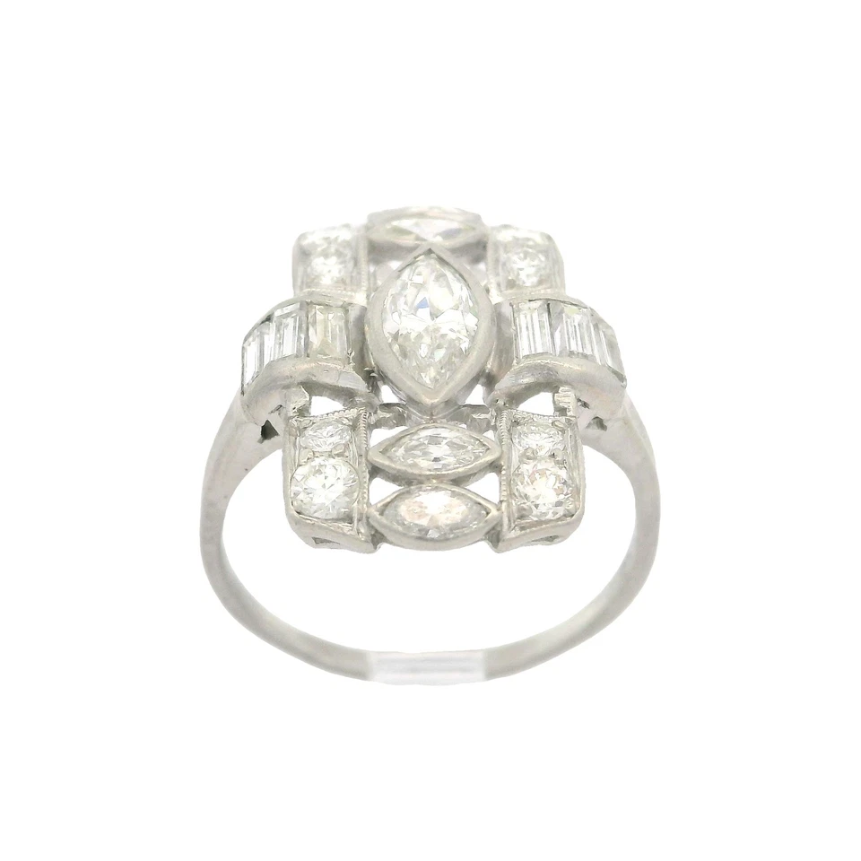 Antique Art Deco Platinum Old Marquise Baguette & Round Diamond Dinner Ring Foto 4 de 4