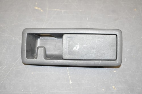 VW Passat Variant Golf Lehnenentriegelung Entriegelung Lehne HR 5G0885671G