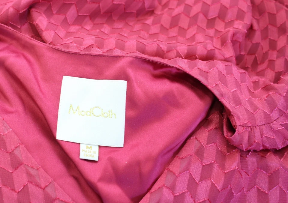 Modcloth Red Herringbone Embossed Tie Waist V Neck Shirt Dress Size M A Line - Image 4 of 4