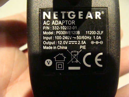 NETGEAR - PO30WE 120B - (220V - 1.0A) - (12.0V - 2.5A) - Chargeur / Adaptateur - Photo 2/4