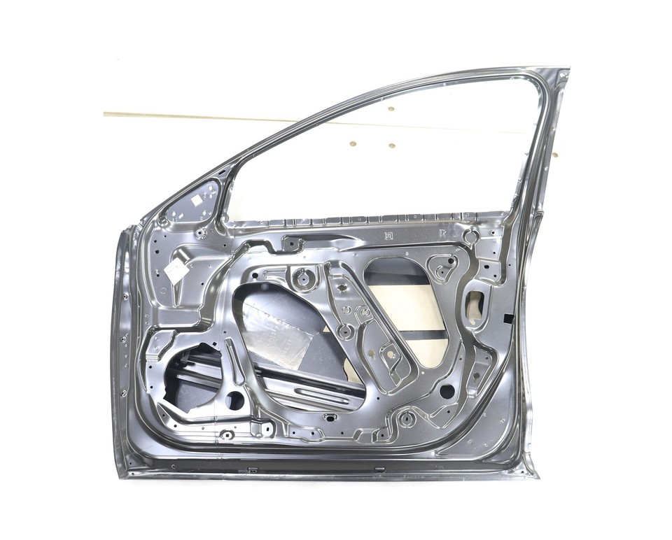 NEW OEM GM Passenger Front Door Panel Shell 84142140 Chevy Malibu 2016 ...