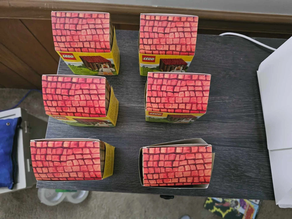 6 LEGO Minifigure Chicken Suit Guys (5004468) EASTER SPECIAL RARE!! Mint in box! - Image 2 of 3