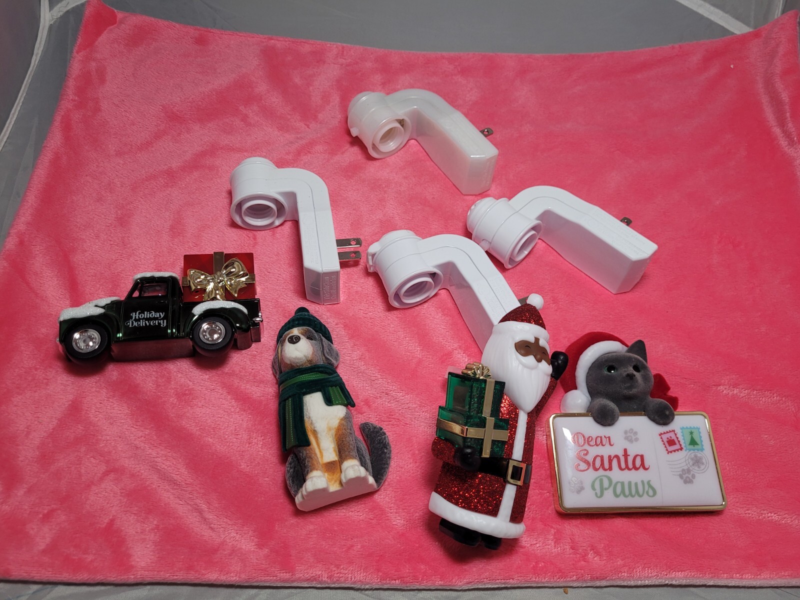 Lot Of Broken Off Bath & Body Works Wallflower Plugs Holiday Christmas-image