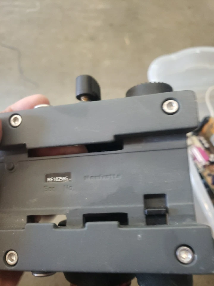 Manfrotto MVH502AH Mount As Seen No Handle - Image 4 of 4