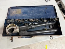 Burndy HYPRESS Y35 Hydraulic Hand CRIMPER Crimping Tool 