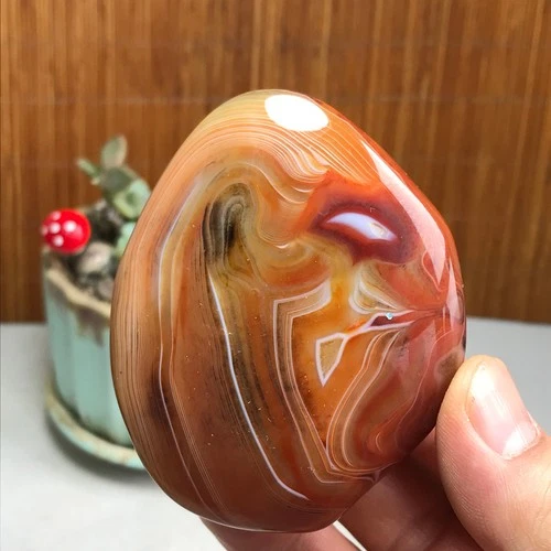 Crazy Lace SILK Banded Agate Polish Crystal Tumbled Stone Madagascar 188g A4647