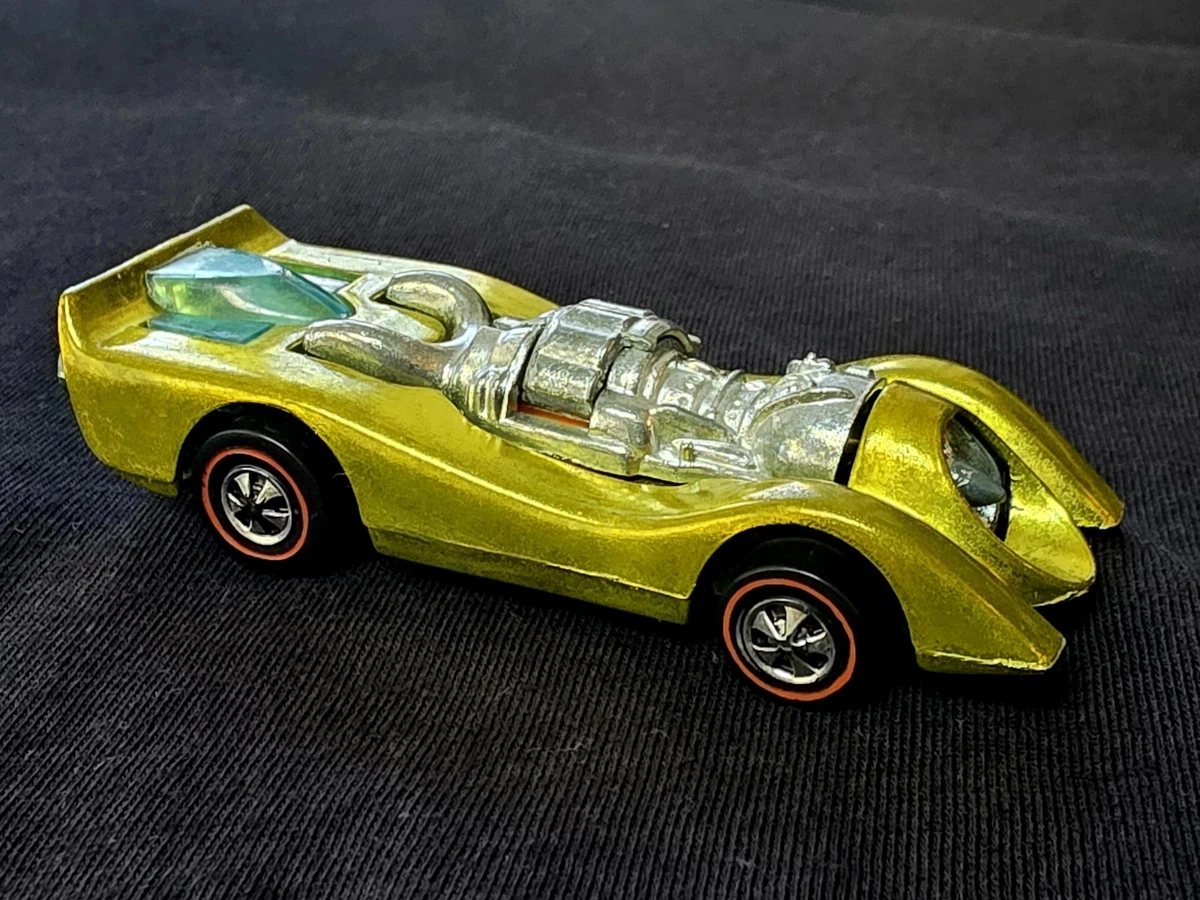 1:64 Scale 1970 Vehicle Year Vintage Manufacture Diecast Cars