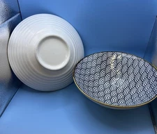 9” Ceramic Japanese ramen bowl, 50oz distinctive wave pattern (2 Bowls)