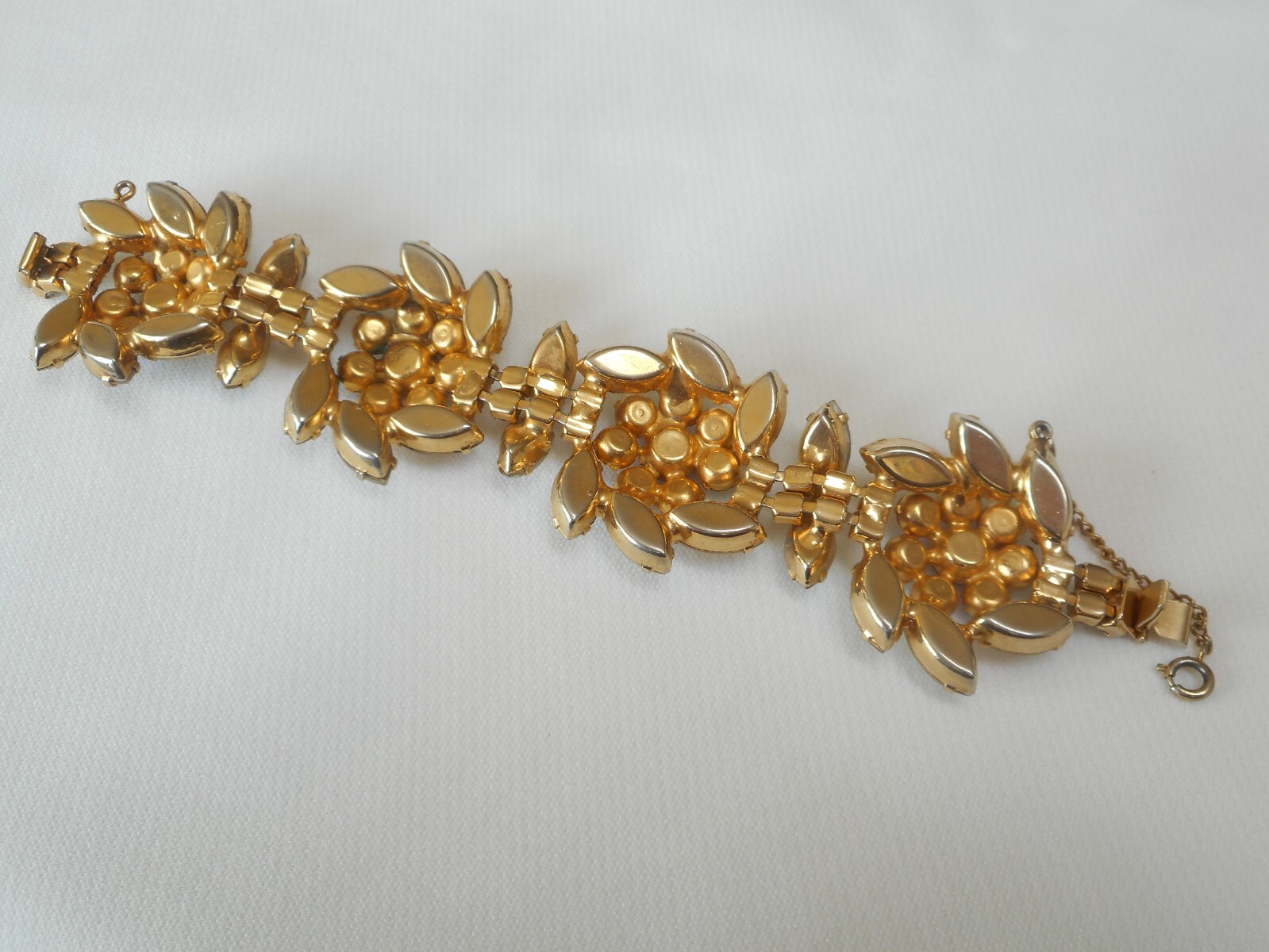 Vintage unsigned Rhinestone Bracelet Ruby Red opa… - image 6