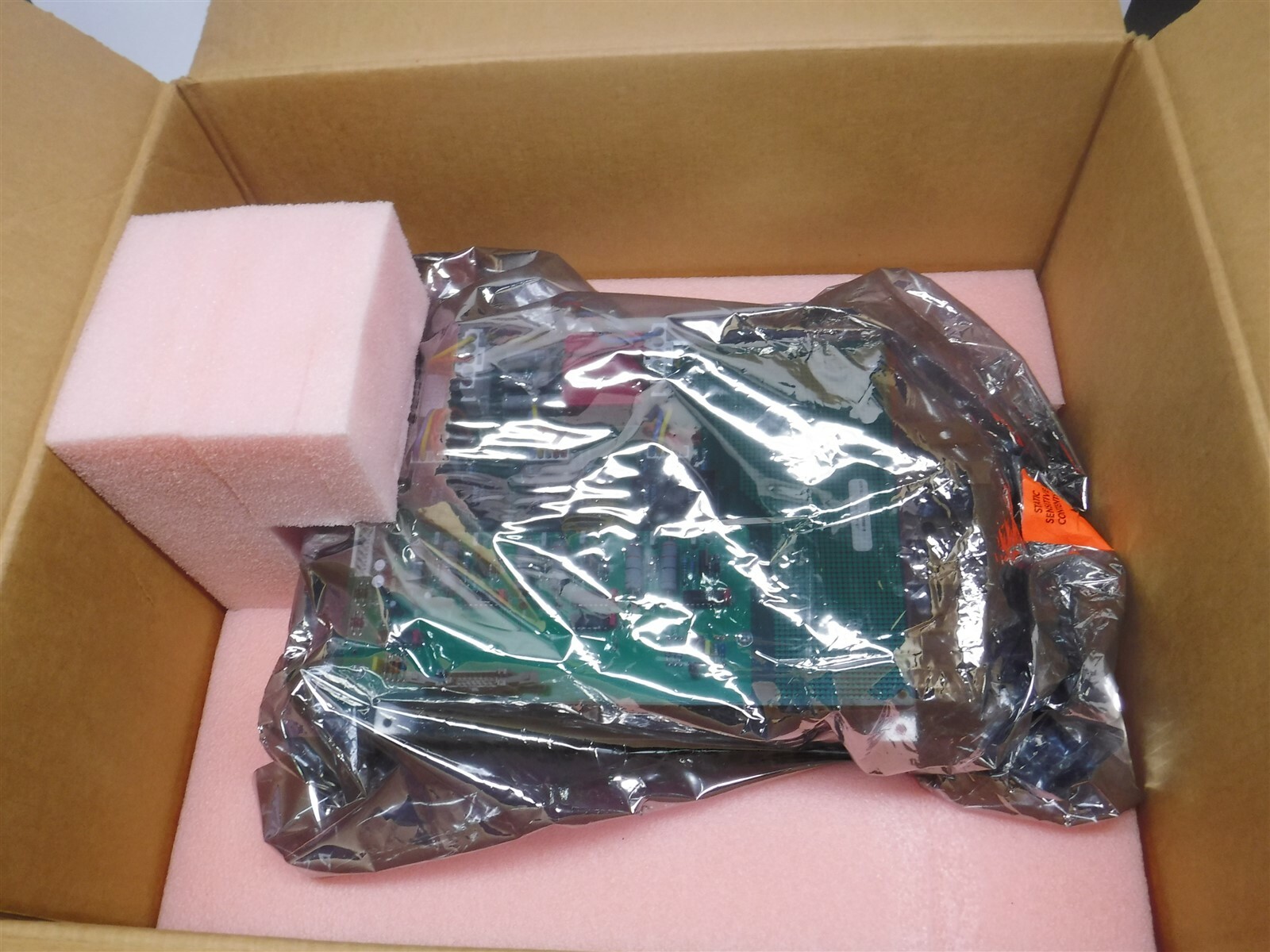 NEW MGE UPS 72-164016-00 STATIC SWITCH BOARD 62-164016-00 72-165516-00  7F