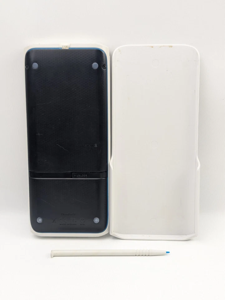 Casio FX-CP400 Classpad II Colour Graphing Calculator With Original Stylus Pen  - Image 2 of 4