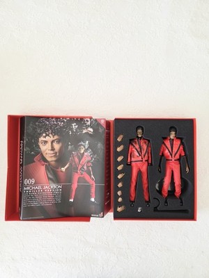 Hot Toys Michael Jackson Thriller Version 1/6 Scale Collectible Figure MIS09