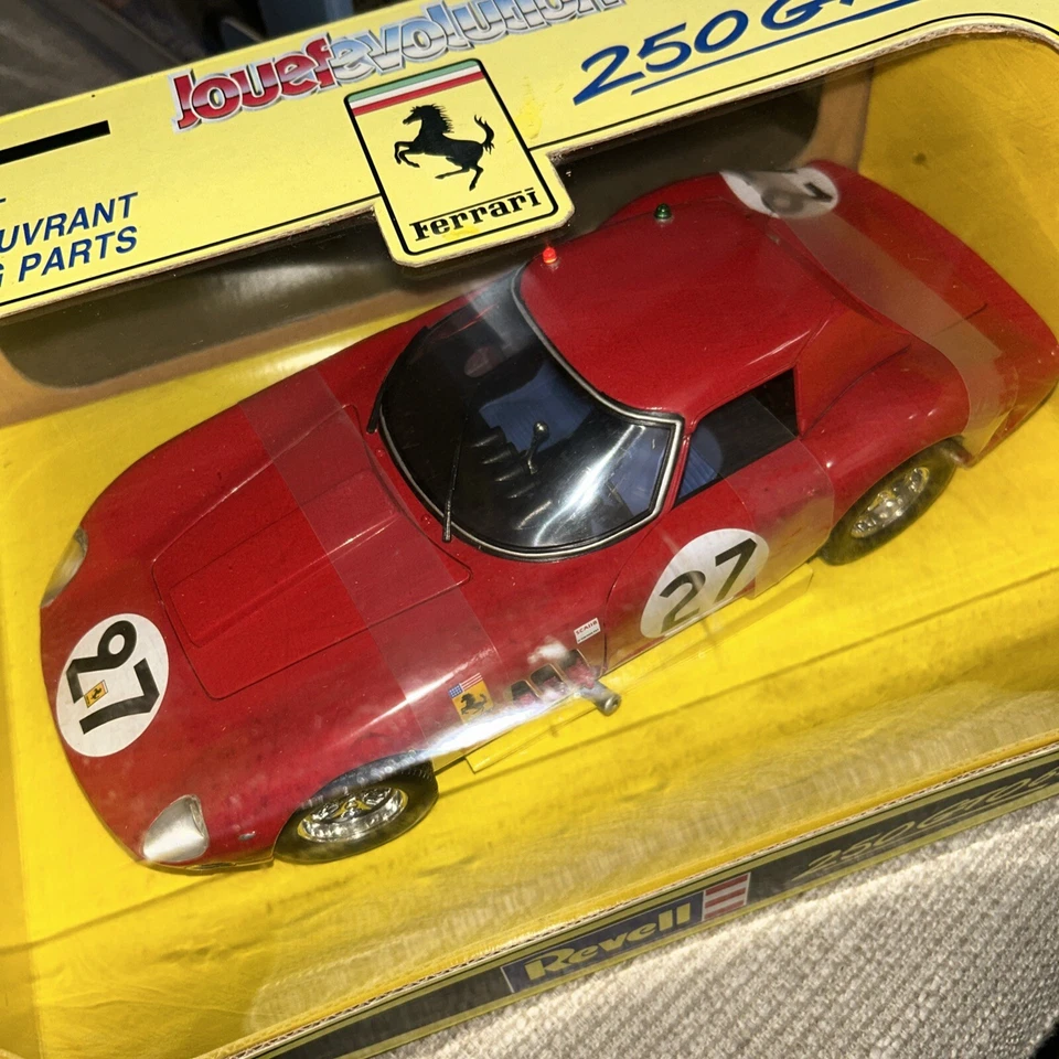 Revell 1964 #27 Ferrari 250 GTO 64 1:18 Scale Mint Boxed - Image 3 of 4