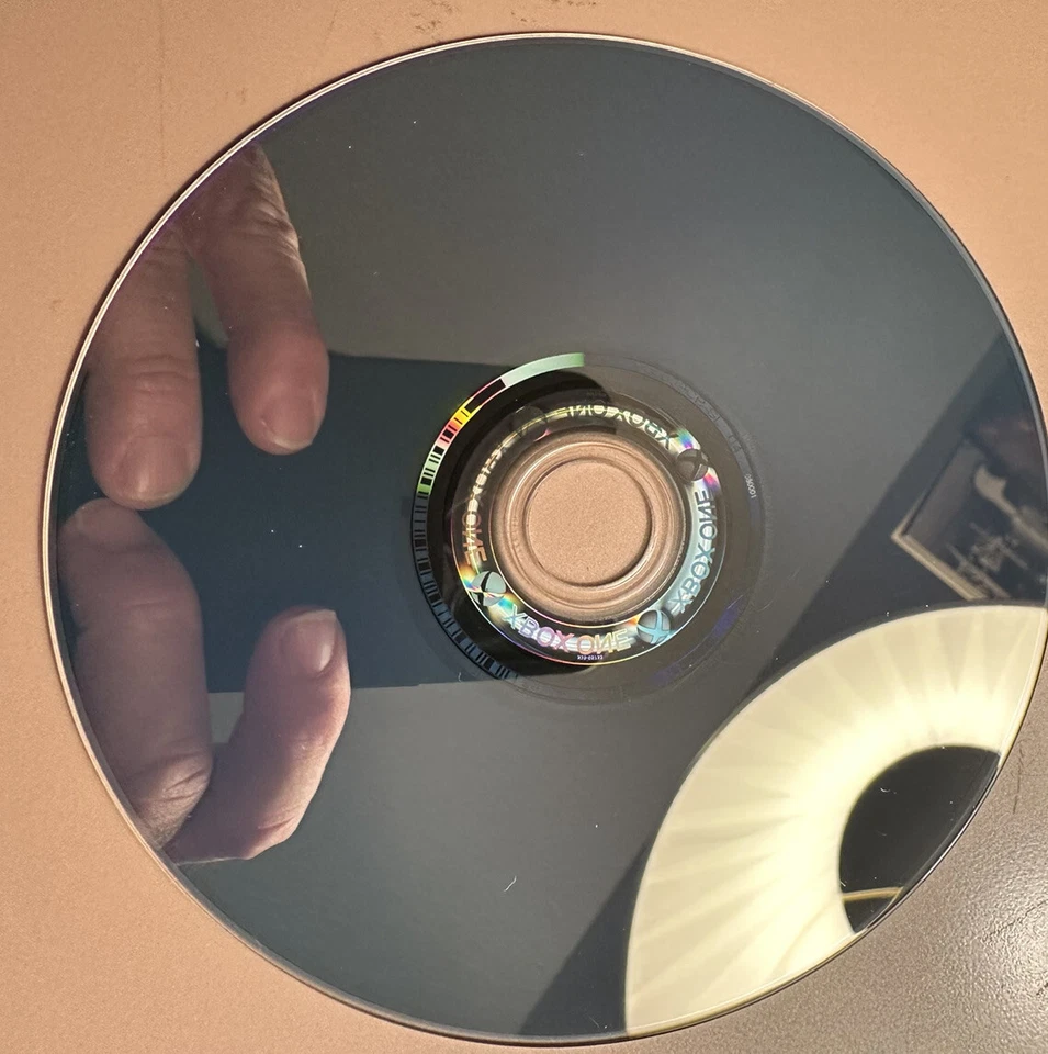 MADDEN 16 “DELUXE EDITION” XBOX ONE, EA SPORTS NFLPA - Image 4 of 4