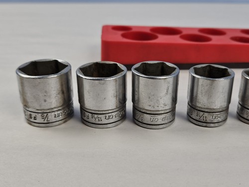 Used Snap-on 12pc 3/8" Drive SAE 6pt 1/4"-7/8" Shallow Socket Set w/ Magnet Tray - Picture 2 of 19