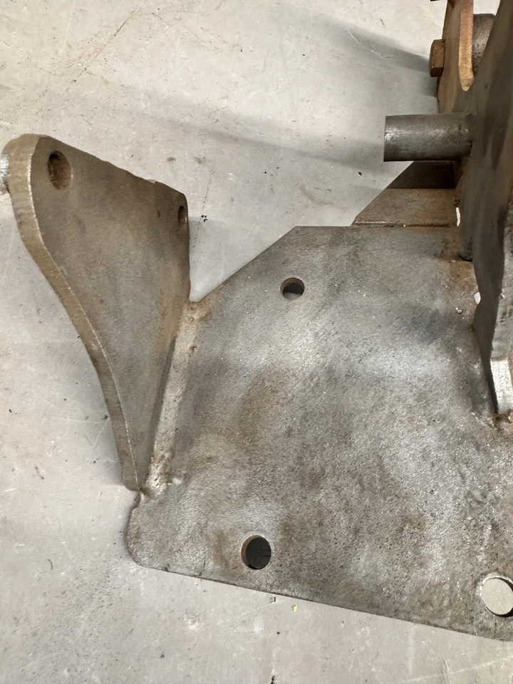 1964-1970 Ford Mustang Fairlane A/C Compressor Mounting Bracket Air Conditioning - Image 2 of 4