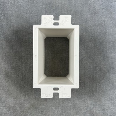 Arlington BE1 One Gang Plastic Electrical Box Extender - 11 Count