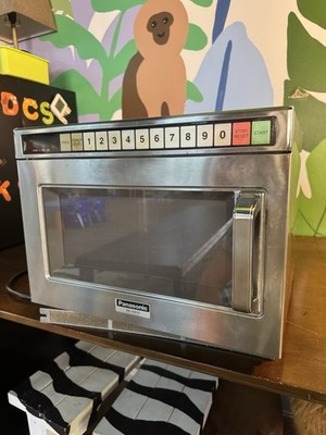 Panasonic NE-1257A Commercial Microwave Oven Used Working Great Condition