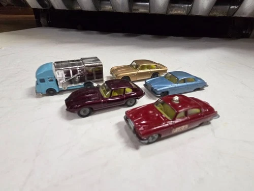 Lot of 5 Vintage Corgi Husky - Jaguar MK10, E Type, Aston Martin & Garbage Truck