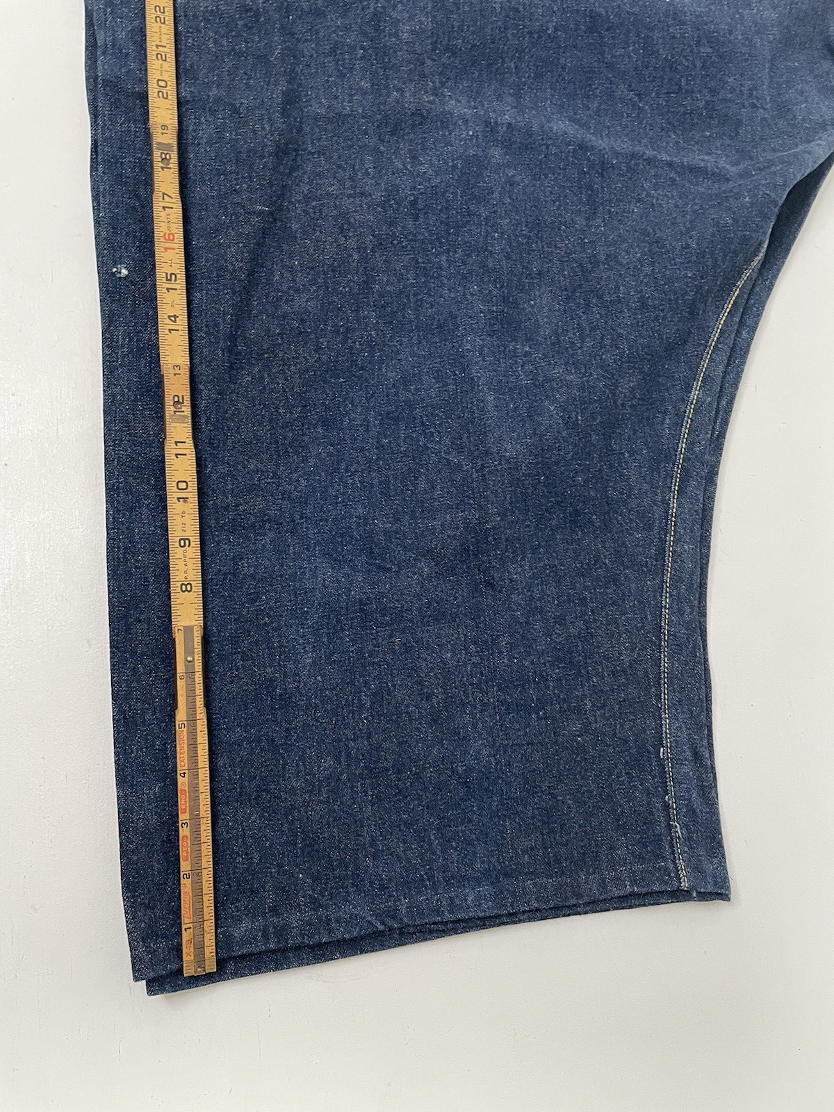 Picture 20 of 24