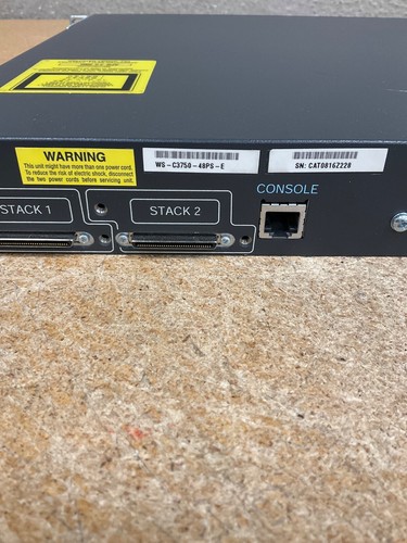 Cisco WS-C3750-48PS-E switch di rete SFP Ethernet 48 porte 10/100 Mbps con orecchie rack - Foto 4 di 6