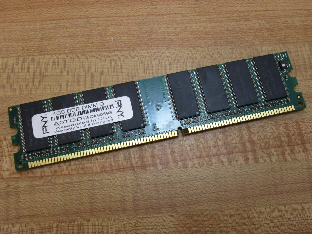 PNY 2gb (2x 1gb) Pc3200 Ddr-400 DIMM Desktop Memory RAM 184p CL