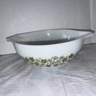 PYREX CRAZY DAISY 443   2 1/2 QUART BOWL GREAT WHITE GREEN