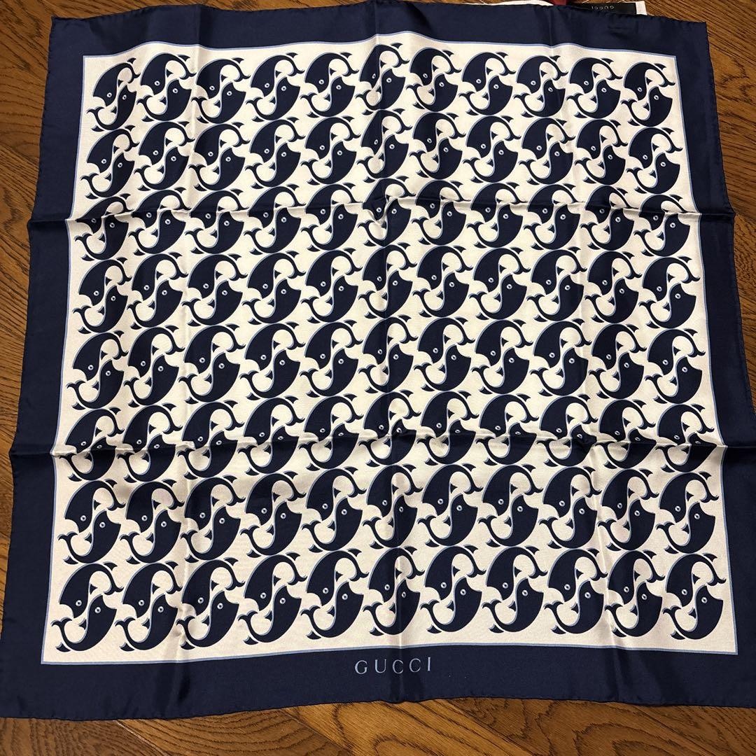 Gucci Fish Pattern Silk Scarf Women's Accessories New