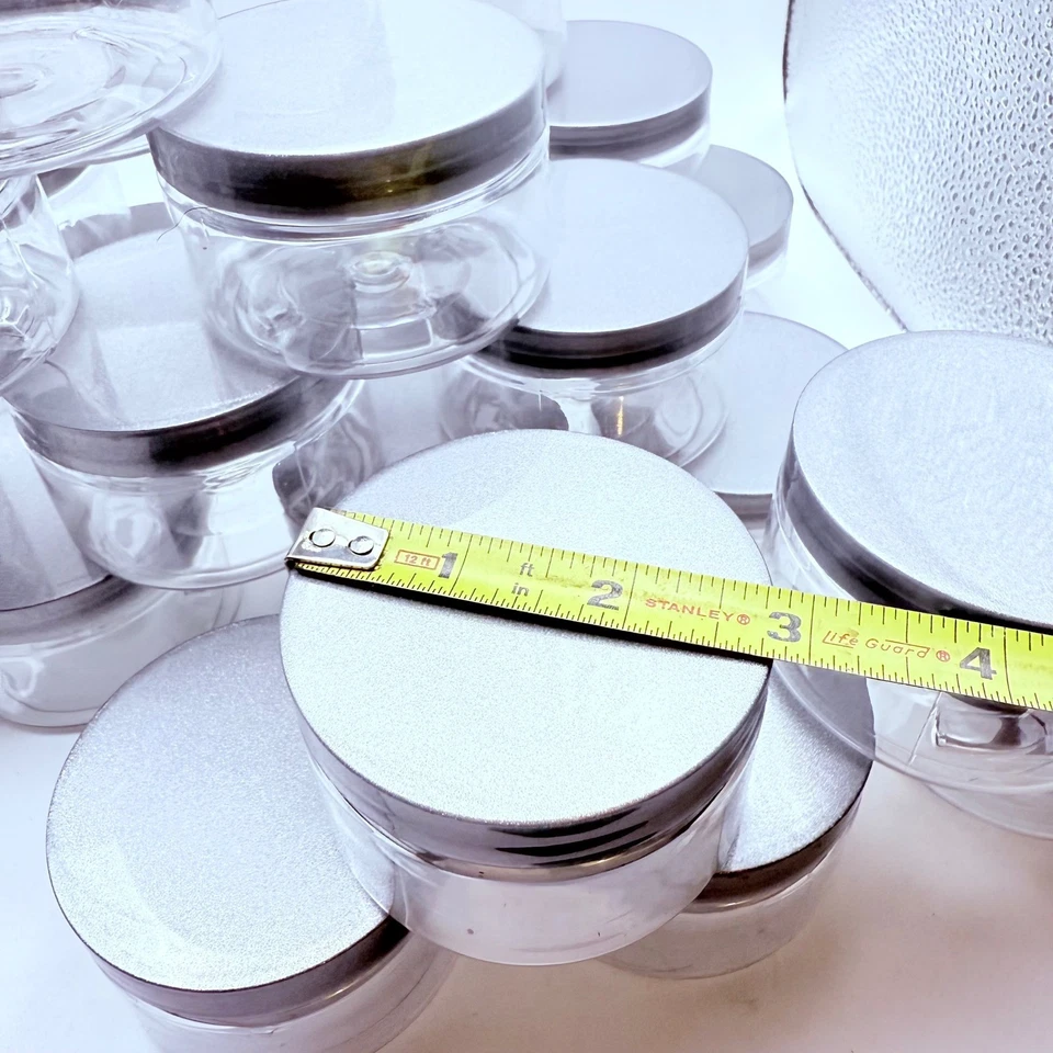 25 Clear Plastic Jars with Silver Lids for Cosmetics Salves Lot 3oz - Image 2 of 3