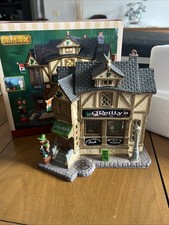 RARE Retired 2013 Lemax O'Reilly's Irish Gift Shop St. Patrick's Day-box & light