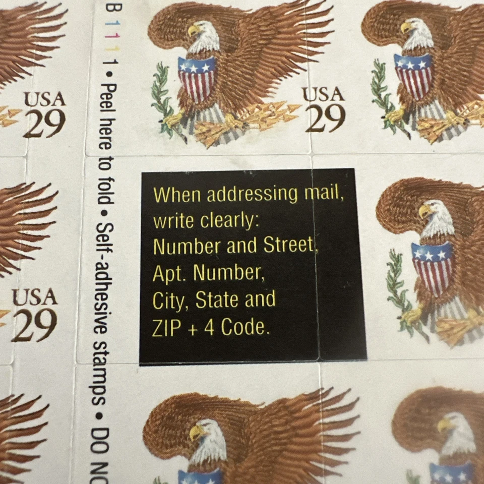 US Pane #2595a 29c Eagle, Brown  Not Folded Dramatic Die Cutting Shift, Scarce - Image 3 of 4