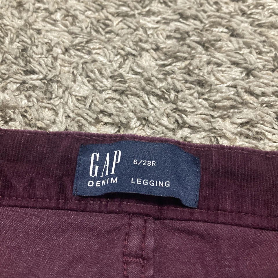 Pantalones de mezclilla de pana morados legging Gap para mujer talla 6  Foto 3 de 4