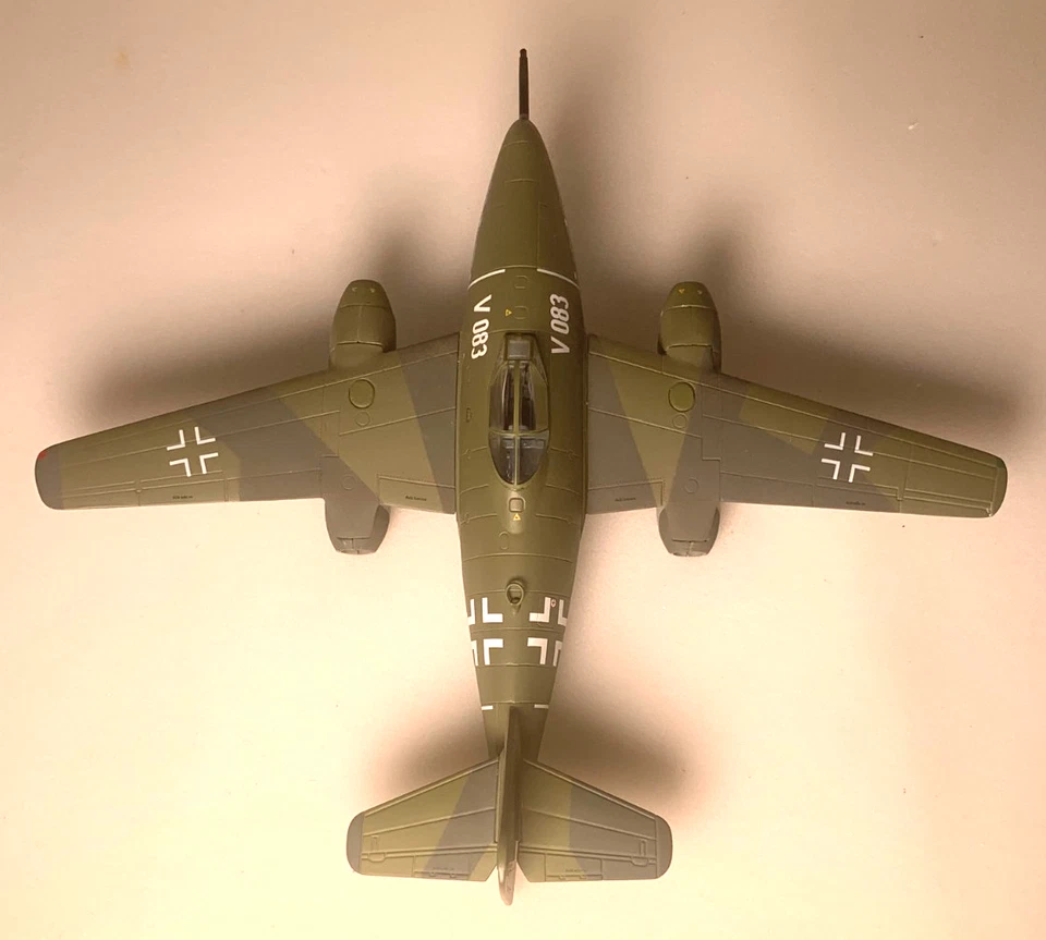 Franklin Mint ME 262 Messerschmitt Luftwaffe. 1:48 Scale 1:48 INV# 2787. S3-3 - Image 4 of 4