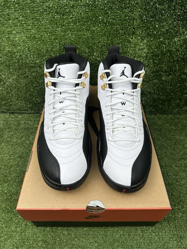 Talla 10.5 - Air Jordan 12 Retro 2025 Taxi DS NUEVO Foto 2 de 4