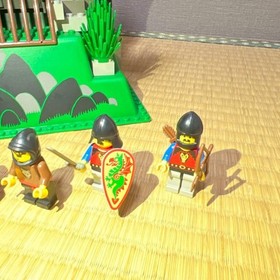 LEGO System Fire Breathing Fortress 6082 In 1993 Used Retired Complete