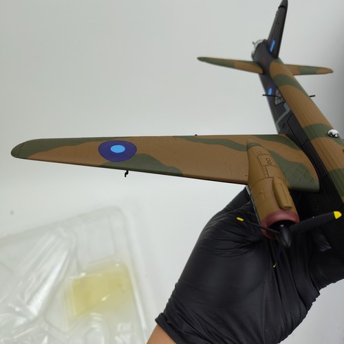 CORGI 1:72 Vickers Wellington Mk.X World War II South East Asia Command AA34802 - Picture 3 of 24