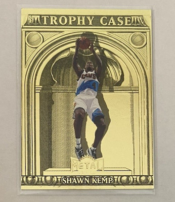 Shawn Kemp 1997-98 Metal Universe Trophy Case Insert Card #7TC - 1:96 Packs