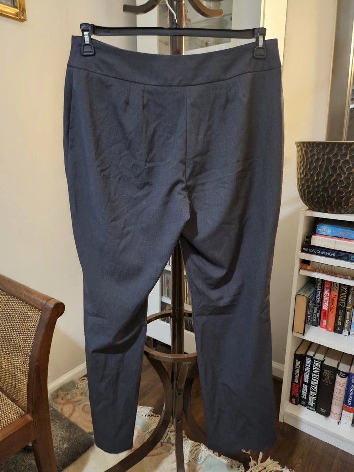 Covington Essentials, pantalones de vestir básicos para mujer. Gris. Talla 12. Foto 2 de 3
