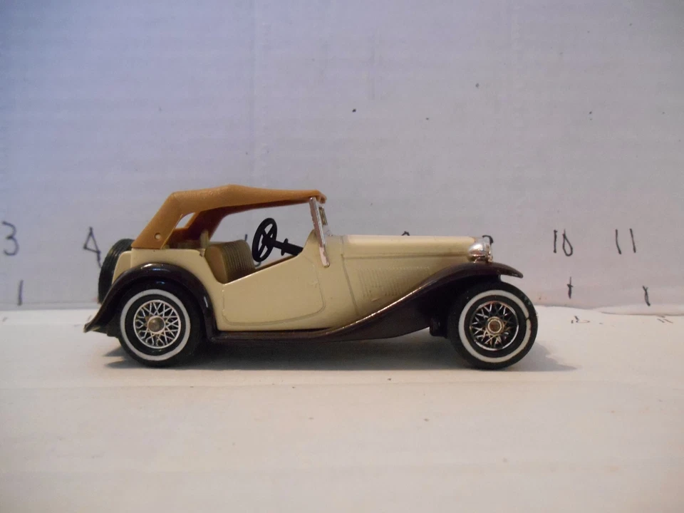 Matchbox Lesney No.Y-8 1945 MG T.C. 1977 Model of Yesteryear - Image 3 of 4