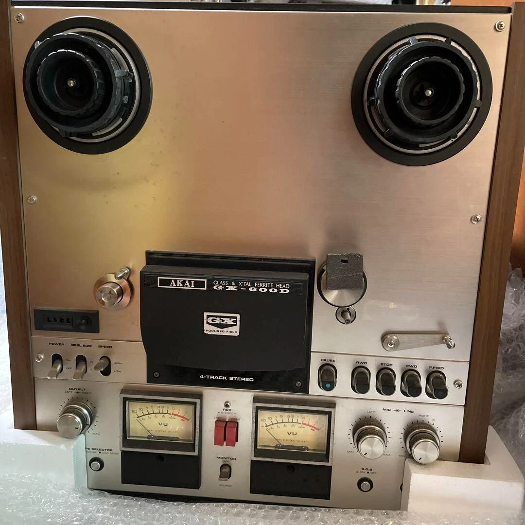 AKAI GX-600D 10.5 inch 4 Track STEREO reel to reel tape deck Tested Used