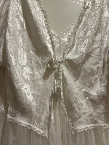 NUEVO Conjunto de Lencería Modo Val Vintage Blanco Largo Camisón y Vestido Sedoso Nailon M/L - Imagen 4 de 18