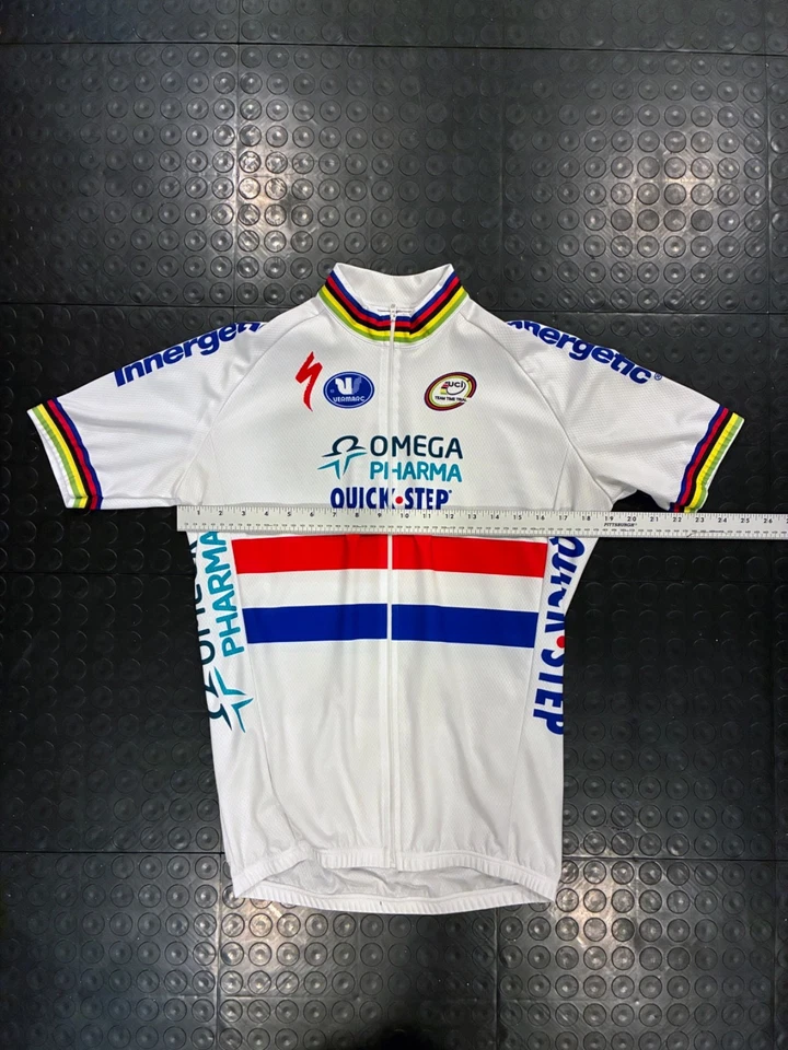 Camiseta Vermarc Omega Pharma Quickstep British World Champion Cavendish tamanho 4/L - Imagem 3 de 4