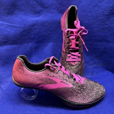 Brooks Mach 19 Spikeless Indoor X/C Racing Flats W9.5 Black/Pink New w/o Box