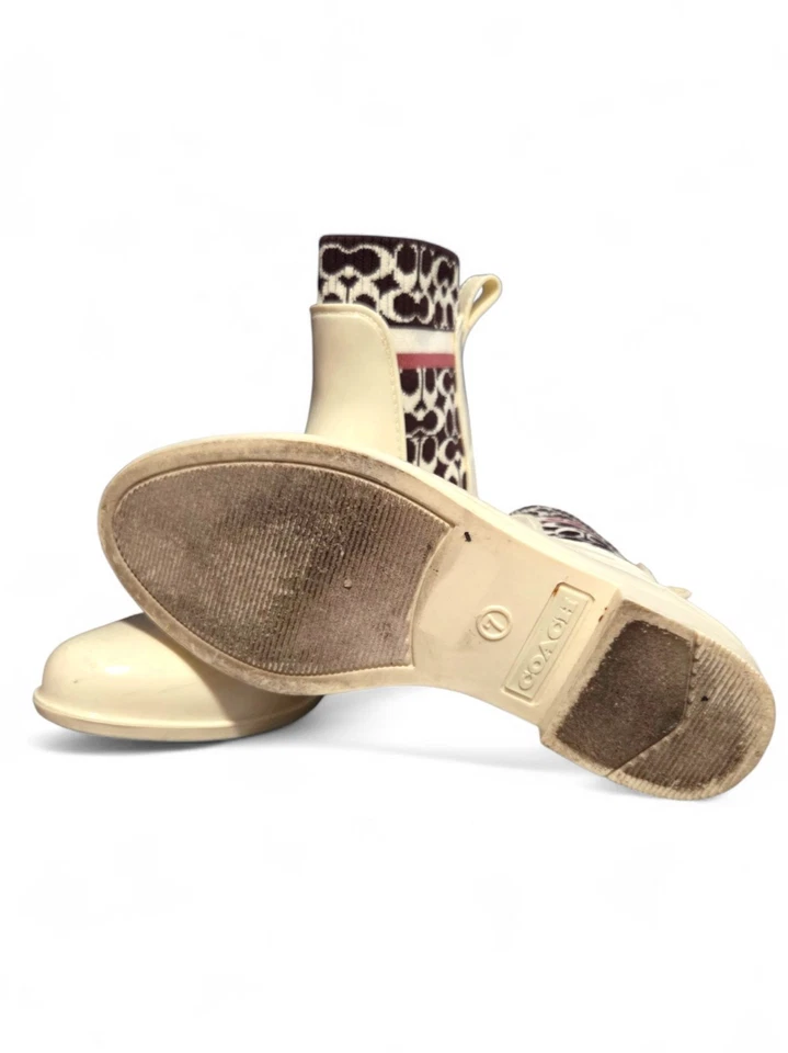 Botín de lluvia Coach Rivington para mujer de goma tiza talla 7 Foto 4 de 4